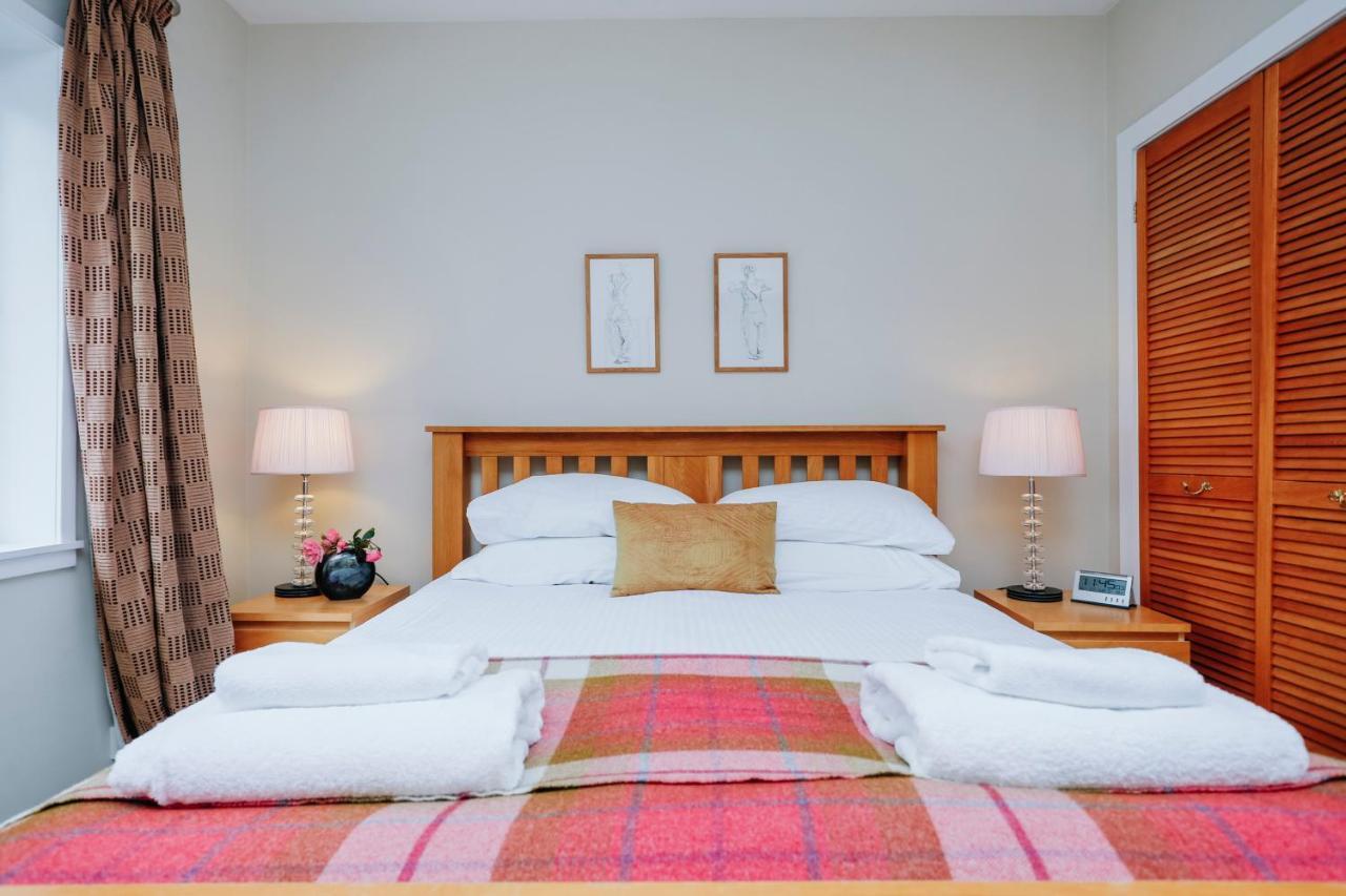 Edinburgh Central 2-Bedroom Old Town Apartment Dış mekan fotoğraf